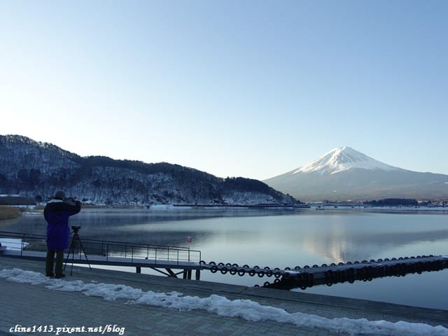 ▌河口湖住宿推薦▌房間就可以看到富士山美景♥湖舞家♥CP值超高、一晚台幣三千元(一泊二食也很划算)逆富士美景/東京自由行