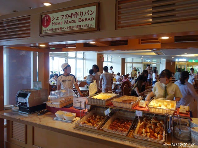 ▌沖繩住宿推薦▌高CP值海景飯店♥麗山海景皇宮渡假酒店。谷茶灣Rizzan Sea-Park Hotel♥有私人沙灘的親子海景飯店