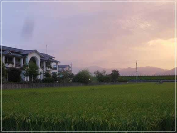 【分享】哇! 有天然湧泉的˙宜蘭【雲天楓泉】民宿