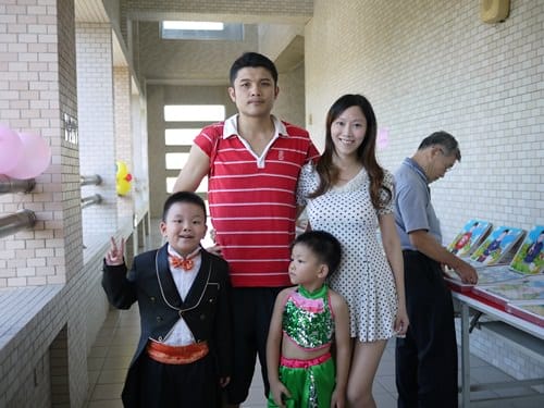▌三寶媽碎碎念▌結婚五周年˙木婚  ♥讓人臉紅心跳的親親五花肉 ♥