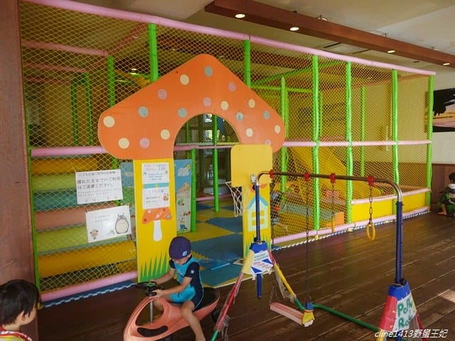 ▌沖繩住宿推薦▌高CP值海景飯店♥麗山海景皇宮渡假酒店。谷茶灣Rizzan Sea-Park Hotel♥有私人沙灘的親子海景飯店