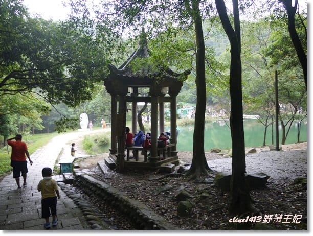 ▌台北景點▌隱身在都市裡的祕境♥汐止新山夢湖♥