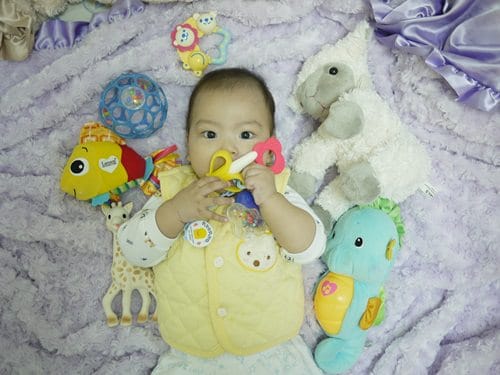 ▌三寶媽碎碎念▌阿母失心瘋 ♥男寶寶也有滿床戰利品♥ 小王子小小穿搭秀