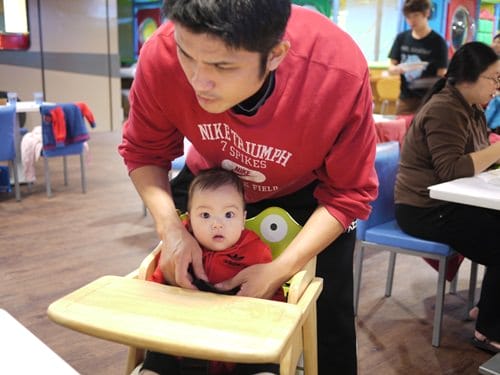 【板橋親子餐廳】爆走哥六歲生日 ♥艾瑪親子多元智能館♥ 慶生去