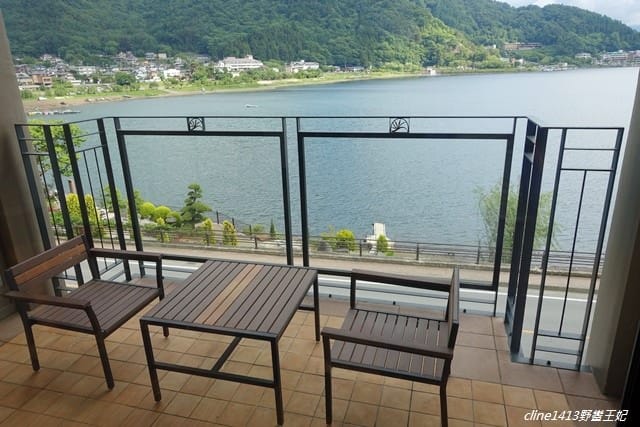 ▌河口湖住宿推薦▌如何挑選河口湖逆富士飯店?【風の露台スKUKUNA】每個房間可眺望富士山美景(更新)