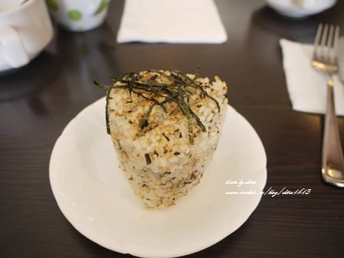 【宜蘭下午茶】巷弄裡的寧靜時光♥小熊書房神農店♥
