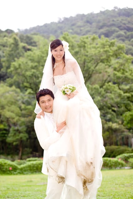 【分享】結婚四週年˙全家福側拍花絮&結婚舊照大公開