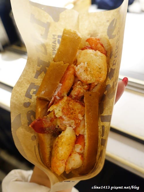 ▌東京必吃美食▌表參道♥Luke’s Lobster龍蝦三明治、Garrett Popcorn爆米花、PABLO 半熟起司塔♥每一口都可以吃到滿滿的龍蝦肉