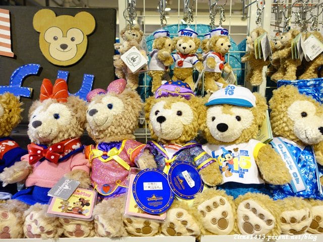 ▌東京近郊購物景點▌超好逛超好買♥輕井澤王子Outlet ♥園區攻略、行李寄放、交通方式(除了Le Creuset，這裡也有達菲熊)