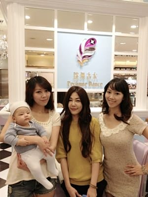 【東區下午茶】一起跳舞吧! 美人 ♥跳舞香水Perfume Dance SOGO復興店♥ - 第64張圖 【東區下午茶】一起跳舞吧! 美人 ♥跳舞香水Perfume Dance SOGO復興店♥