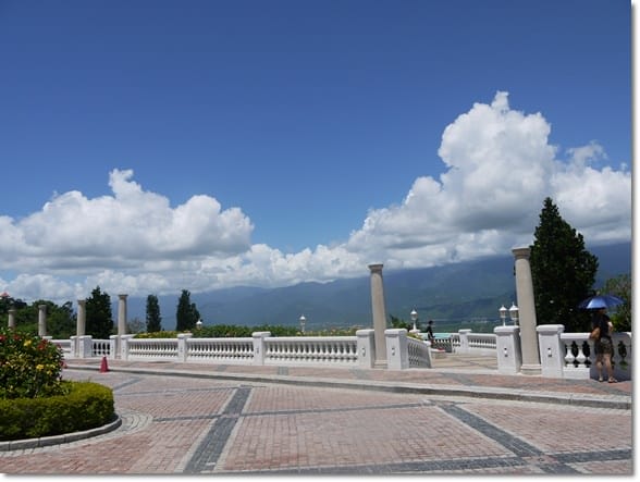 ▌花蓮住宿▌跟著偶像去旅行~花蓮【遠來飯店】追星去