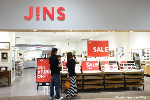 ▌沖繩自由行▌沖繩血拚必訪♥AEON MALL Okinawa Rycom ♥沖繩最新最大購物中心(有超大水族箱、部分店家可退稅)