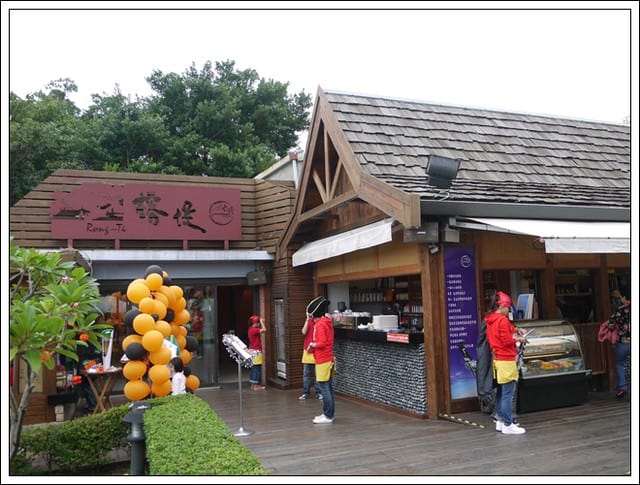 ▌淡水美食▌巴里島風淡水˙榕堤+試拍GF1