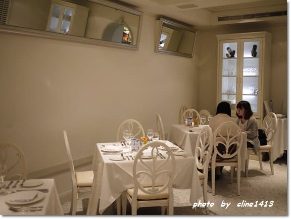 ★【食記】白色浪漫Galerie Bistro空服姊妹淘聚會