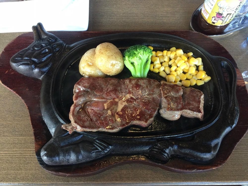 ▌沖繩國際通美食▌♥Steak Dining 88 松尾店 ♥ 輕鬆時尚品嚐沖繩頂級牛排是