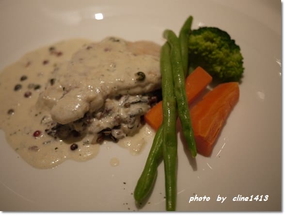 ★【食記】白色浪漫Galerie Bistro空服姊妹淘聚會