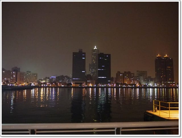 ▌高雄夢時代▌墾丁day3高雄夢時代摩天輪&真愛碼頭夜景