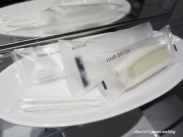 ▌福岡住宿推薦▌♥Hotel Forza Hakata飯店♥離博多車站一分鐘、飯店新穎、房間有按摩椅&對面有便利商店