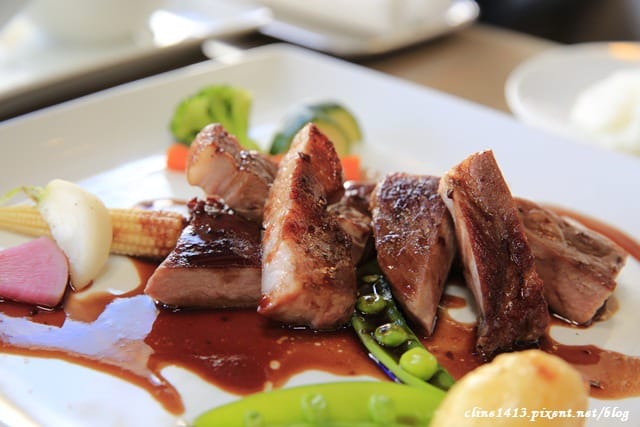 ▌沖繩國際通美食▌♥Steak Dining 88 松尾店 ♥ 輕鬆時尚品嚐沖繩頂級牛排是