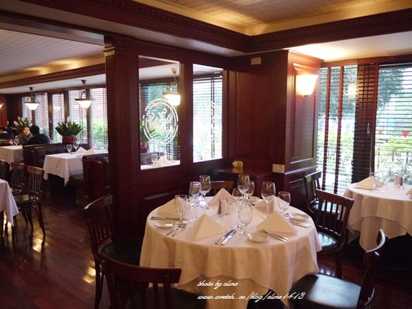 ▌台北美食▌期待已久的生日大餐♥Ruth's Chris 茹絲葵牛排&夢幻禮物CANON 6D♥