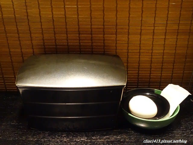 ▌日本必吃美食▌博多運河城♥一蘭拉麵♥ 像便當盒一樣的方形碗”重箱”好吸睛