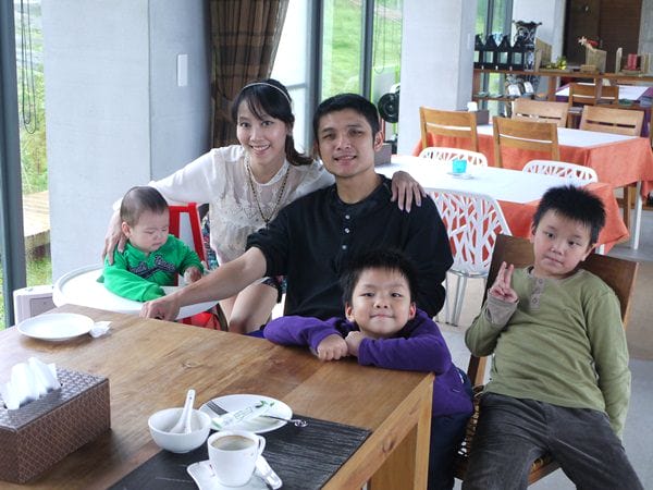 ▌宜蘭民宿▌還想再住第二次 ! 冬山河畔˙河岸美景民宿♥宜蘭留白水岸會館♥
