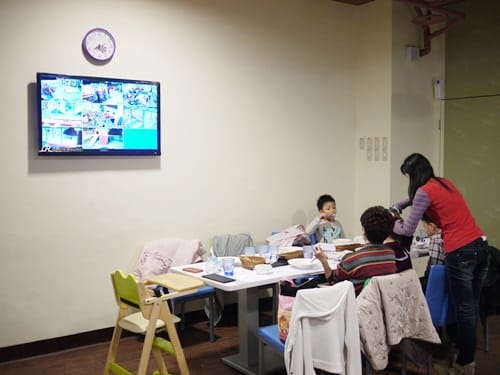 【板橋親子餐廳】爆走哥六歲生日 ♥艾瑪親子多元智能館♥ 慶生去
