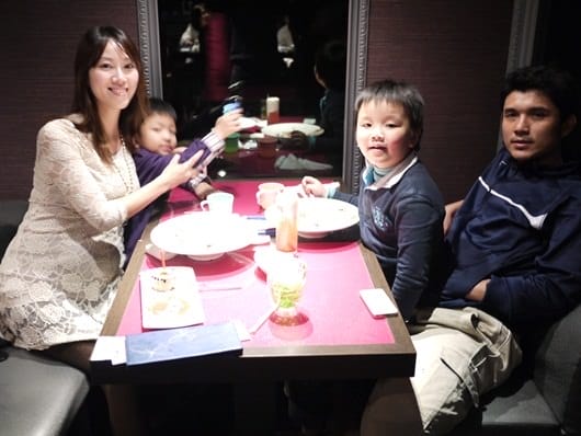 ▌三寶媽碎碎念▌結婚五周年˙木婚  ♥讓人臉紅心跳的親親五花肉 ♥