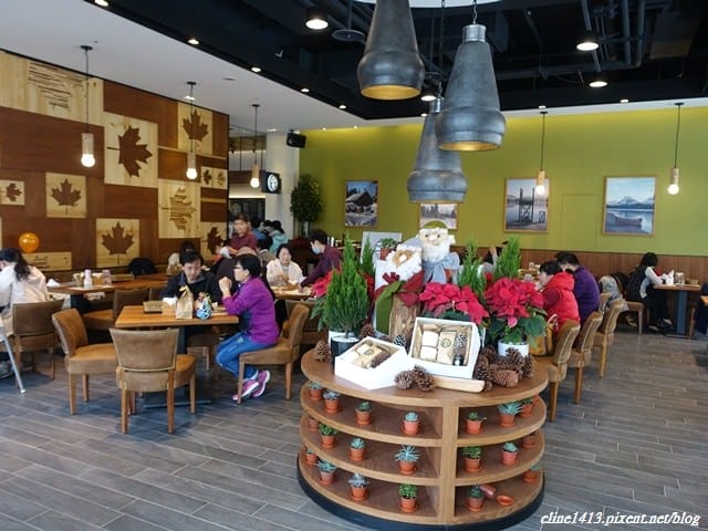 ▌桃園新景點▌血拚不用飛出國♥Gloria Outlets華泰名品城♥全台首座露天精品OUTLET必逛必買攻略