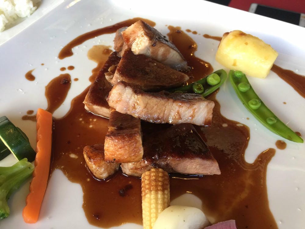 ▌沖繩國際通美食▌♥Steak Dining 88 松尾店 ♥ 輕鬆時尚品嚐沖繩頂級牛排是