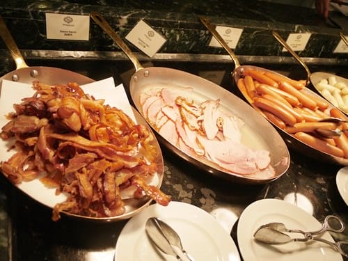 ▌香港飯店推薦 ▌大人小孩都嗨翻天! 香港迪士尼樂園酒店之環境與美食