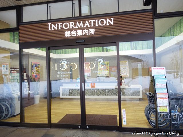 ▌東京近郊購物景點▌超好逛超好買♥輕井澤王子Outlet ♥園區攻略、行李寄放、交通方式(除了Le Creuset，這裡也有達菲熊)