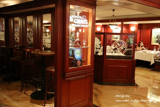 ▌台北美食▌期待已久的生日大餐♥Ruth's Chris 茹絲葵牛排&夢幻禮物CANON 6D♥