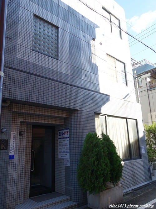 ▌京都住宿推薦▌超省錢住宿♥五条IVY．京都週租公寓♥一晚台幣一千多有小廚房、西本願寺對面、體驗京都人生活