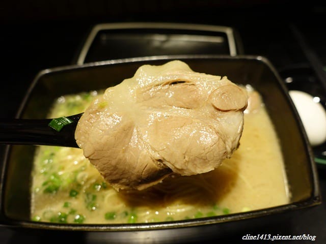 ▌日本必吃美食▌博多運河城♥一蘭拉麵♥ 像便當盒一樣的方形碗”重箱”好吸睛