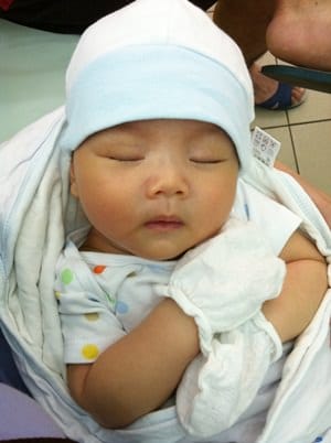 ▌三寶媽碎碎念▌♥ 我的小情人 ♥ 野蠻小王子雙滿月囉