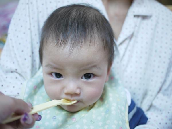 ▌三寶媽碎碎念▌開葷囉  ♥小王子七~八個月副食品分享♥ 阿木滿滿的愛心都在這!
