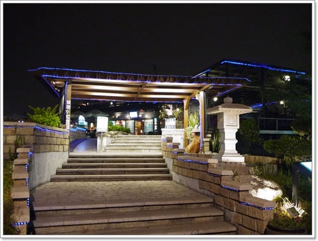 ▌高雄夢時代▌墾丁day3高雄夢時代摩天輪&真愛碼頭夜景