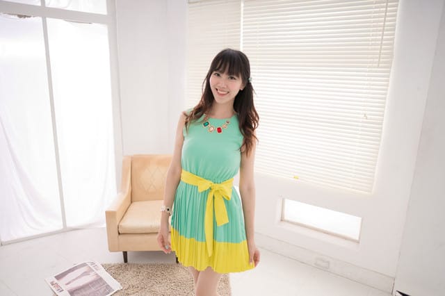【穿搭】第一次棚拍好新鮮♥5月Gini Shop美到翻 ♥玩色夏天.繽紛度假去