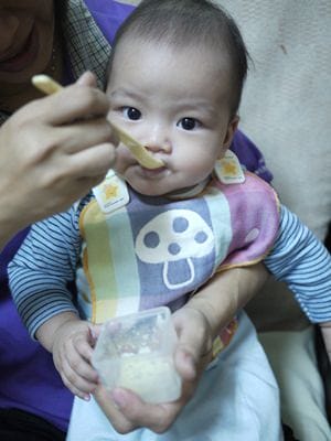【6M】小王子的第一口副食品♥Cuisinart CSB-77TW手持式攪拌棒♥作副食品一定要有的小幫手!
